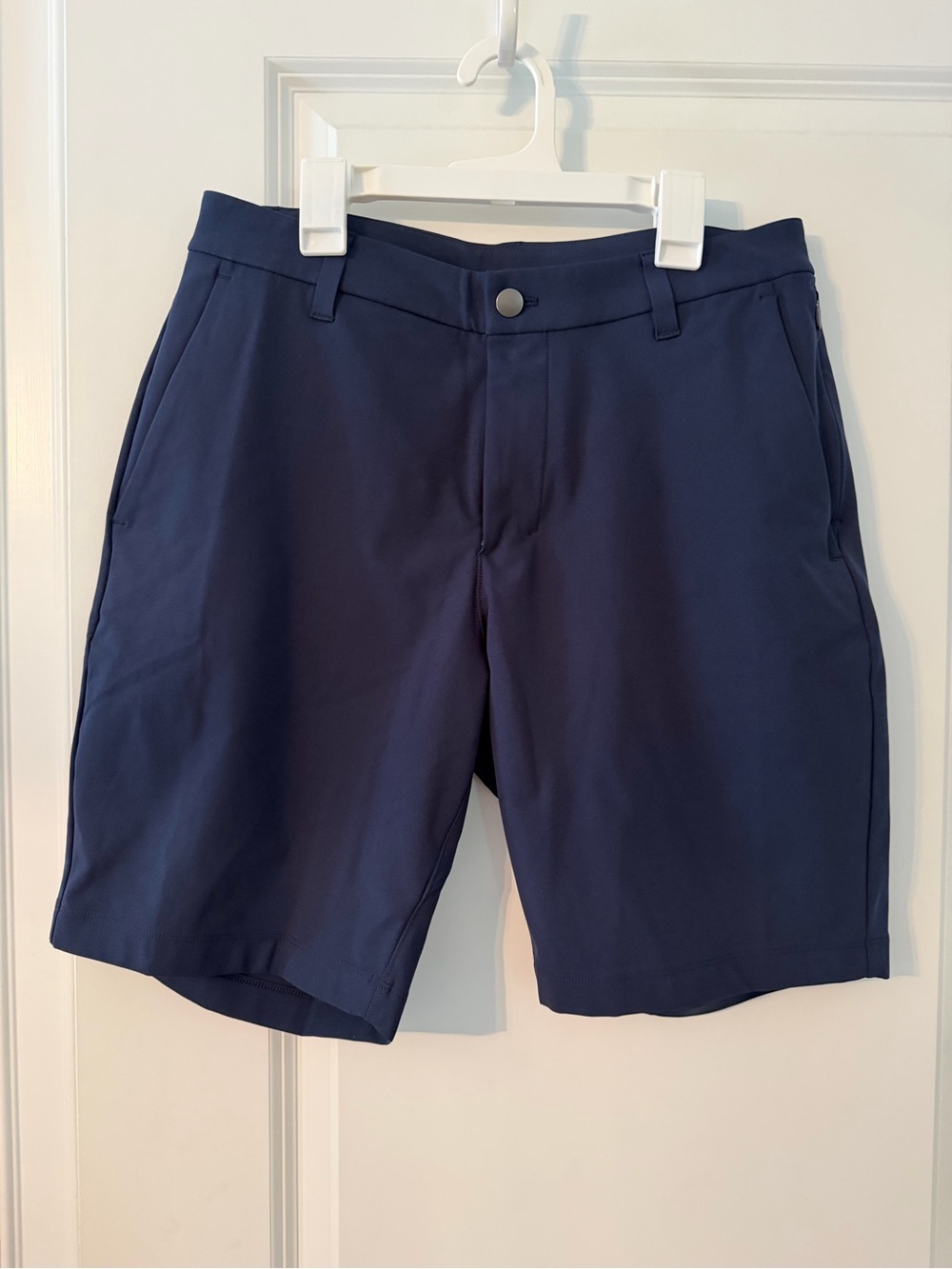 Men's Lululemon Chino Shorts 9” inseam size 30